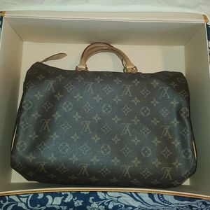 Authentic Louis Vuitton Speedy 35